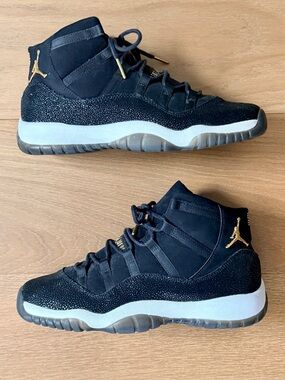 Air Jordan 11 XI Retro PRM Heiress Stingray Black Gold 852625-030 7.5Y Wm 9 Nike